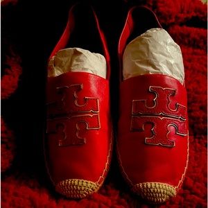 Tory Burch loafer / flats